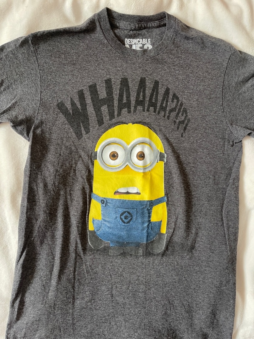 Universal Kids' Grey Minion WHAAAT?! Graphic Tee